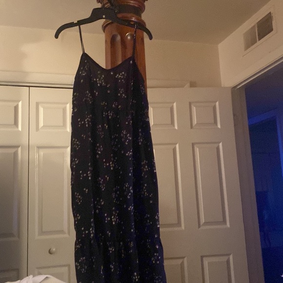 Flower dress - Picture 2 of 4